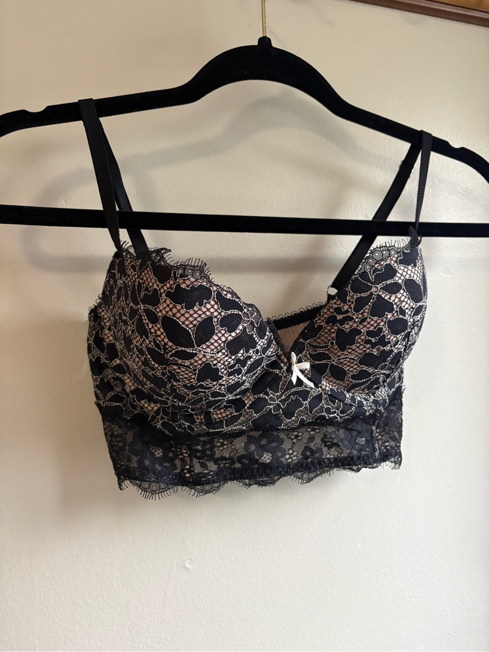 Victoria's Secret Black Floral Lace Longline Bra with Nude Underlay